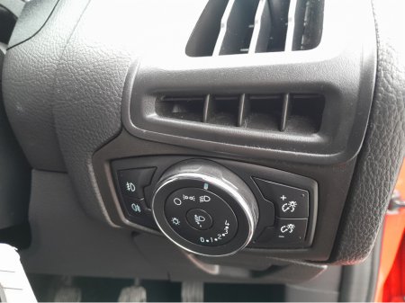 2015 Ford Focus 2014MY EDITION 1.6 95PS 4DR €8,950 thumbnail