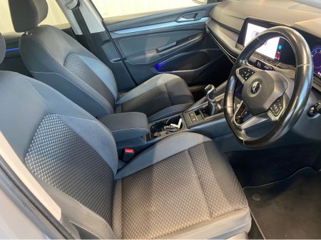 2021 Volkswagen Golf 2.0 TDI ACTIVE 115PS 5DR €21,950 thumbnail