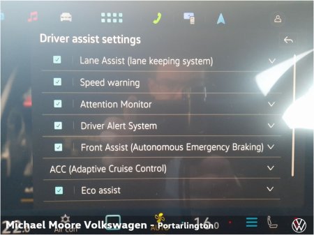 2026 Volkswagen Touareg - thumbnail 16