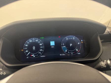 2021 Land Rover Discovery  €41,950 thumbnail