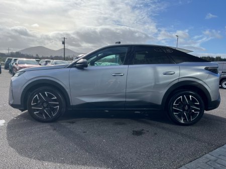 2025 Peugeot 5008 - thumbnail 3