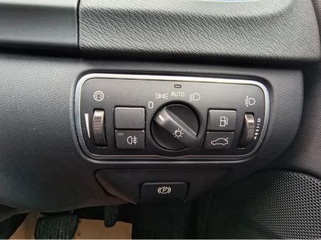 2017 Volvo V60 D3 SE LUXURY G'TRONIC 5DR AUTO CROSS COUNTRY €17,950 thumbnail