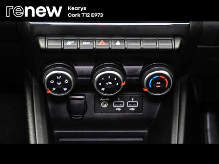 2022 Renault Clio - thumbnail 18