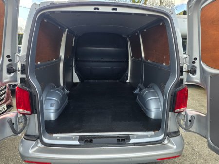 2021 Volkswagen Transporter - photo 6