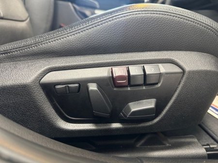 2015 BMW 3 Series - thumbnail 21