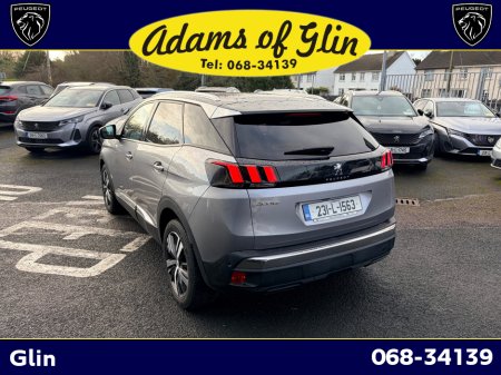 2023 Peugeot 3008 - thumbnail 5