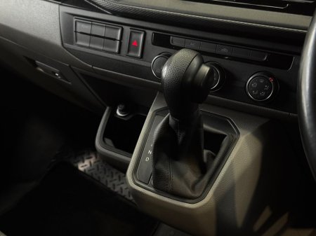 2023 Volkswagen Transporter - thumbnail 15