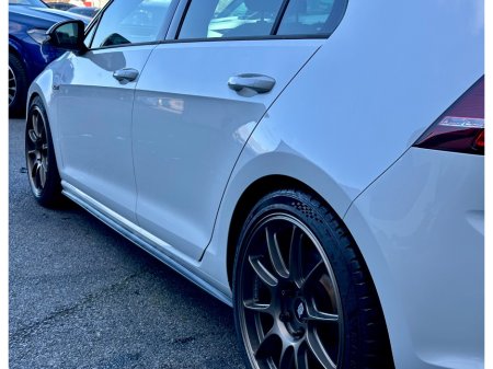 2014 Volkswagen Golf - thumbnail 8