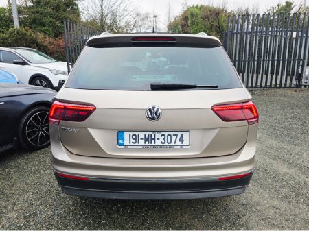 2019 Volkswagen Tiguan HIGHLINE 150BHP ONLY 60,000KM €25,950 thumbnail