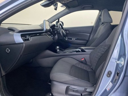 2021 Toyota C-HR - thumbnail 6