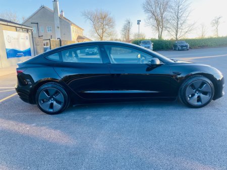 2021 Tesla Model 3 - thumbnail 4