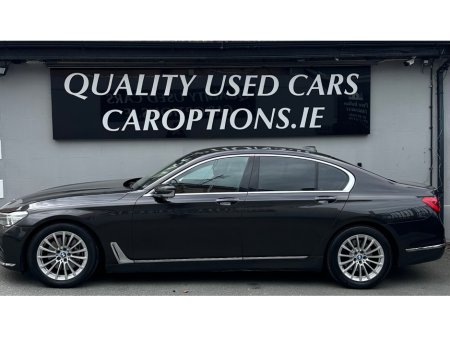 2016 BMW 7 Series - view 2