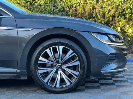 2022 Volkswagen Arteon ELEGANCE 2.0 TDI // APPLE CARPLAY/ANDROID AUTO // HEATED SEATS // ADAPTIVE CRUISE CONTROL €26,900 thumbnail