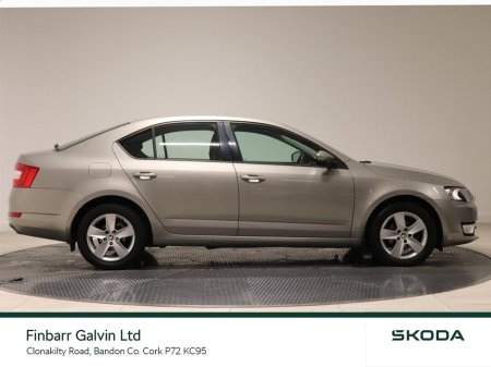2016 Skoda Octavia AMBITION 1.6TDI 90HP €12,950 thumbnail