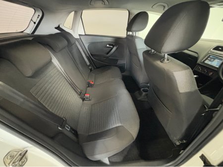 2013 Volkswagen Polo - thumbnail 8