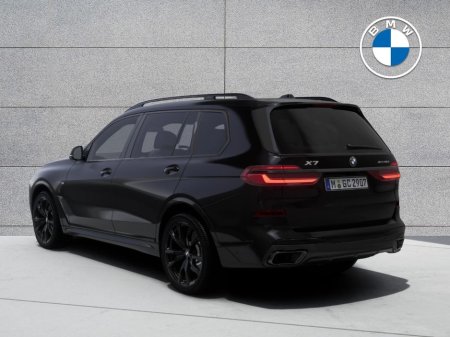2026 BMW X7 - photo 2
