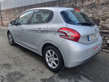 2013 Peugeot 208 1.2 VTI 82 bhp Active €3,750 thumbnail