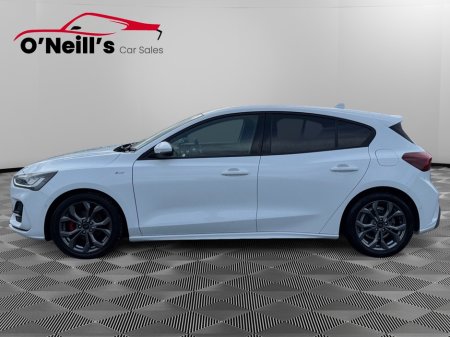 2024 Ford Focus - thumbnail 6