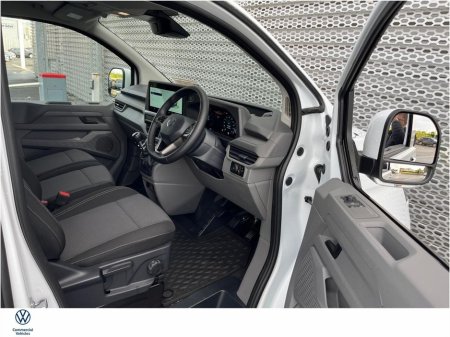 2026 Volkswagen Transporter HIGHLINE LWB30 150HP M6F €33,995