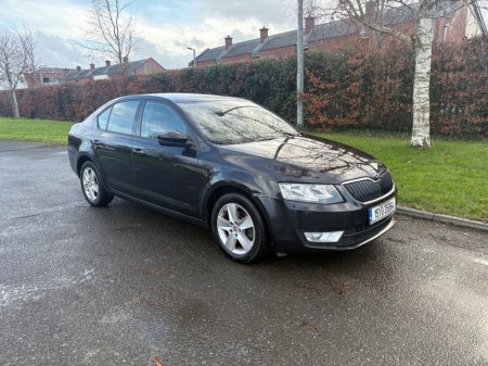 2015 Skoda Octavia AMBITION 1.6 TDI 105HP DSG 4 4DR AUTO