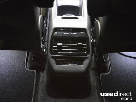 2025 Volkswagen ID.5 ID.5 PRO PLUS 77KWH 286HP €36,999 thumbnail