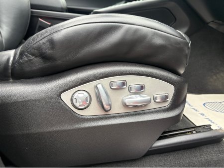 2017 Porsche Macan - thumbnail 20