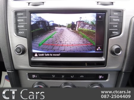 2016 Volkswagen Golf - thumbnail 17