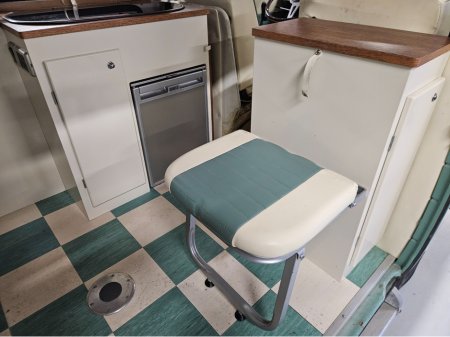 1971 Volkswagen T2 Campervan Westfalia thumbnail