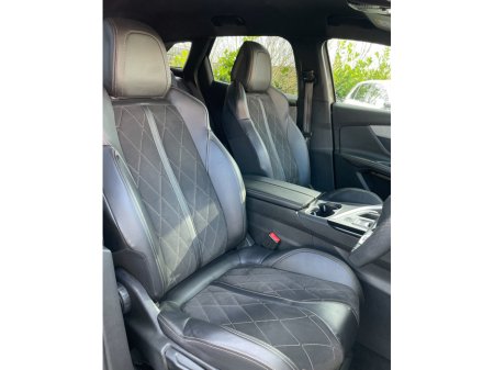 2018 Peugeot 3008 - thumbnail 9