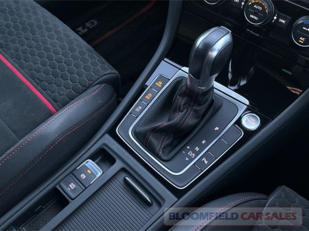 2018 Volkswagen Golf GTI PERFORMANCE , DSG // IMMACULATE €27,950 thumbnail