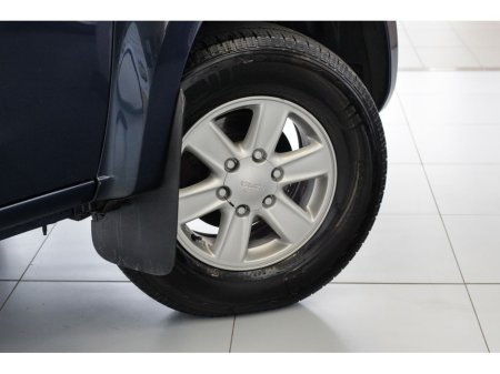 2017 Isuzu D-MAX - thumbnail 11