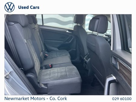 2024 Volkswagen Tiguan Allspace - view 3