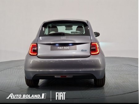 2025 Fiat 500e La Prima 42KW €27,190