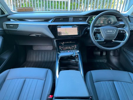 2023 Audi e-tron - thumbnail 9