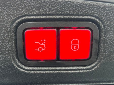 2019 Mercedes-Benz E Class PAN ROOF E220 D COUPE AMG SPORT A/T €30,995 thumbnail