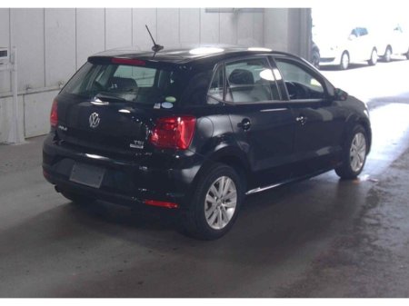 2017 Volkswagen Polo 1.2 TSI 5DR 90HP Comfortline DSG €13,950 thumbnail