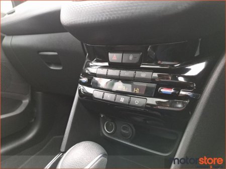 2019 Peugeot 2008 1.2 PureTech 110 Auto Allure €18,900 thumbnail