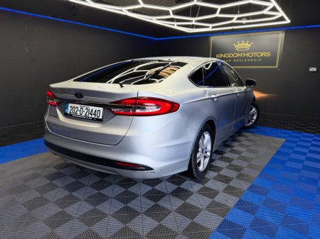 2020 Ford Mondeo 2.0TDCi 150PS Zetec Powershift €12,900 thumbnail