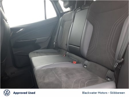 2023 Volkswagen ID.4 - thumbnail 7