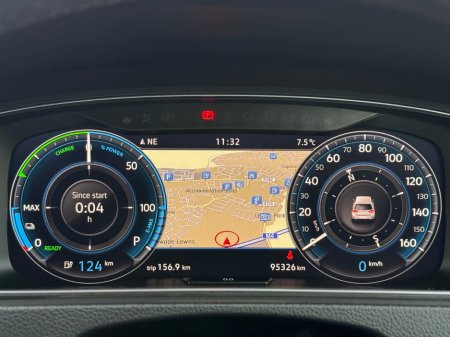 2019 Volkswagen Golf - thumbnail 15