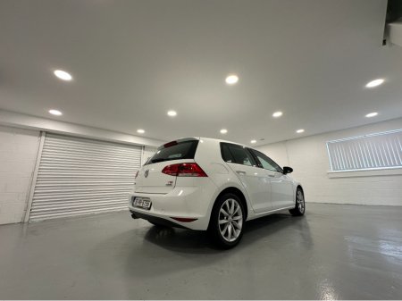 2016 Volkswagen Golf HIGHLINE 1.4TSI DSG VW/AUDI SPECIALISTS WWW.DENISDARCYCARS.IE thumbnail