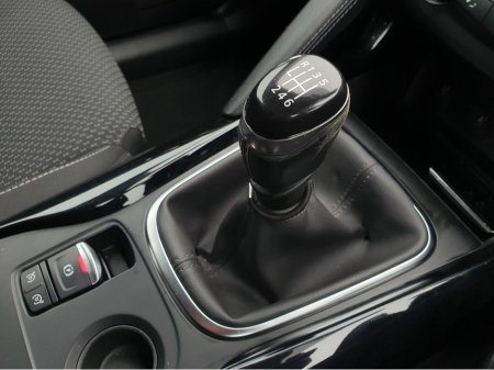 2017 Renault Kadjar DYNAMIQUE NAV 1.5 DCI 110BHP NCT 03/28 FINANCE AVAILABLE @ €49 PER WEEK TOUCH SCREEN MEDIA/ SAT NAV/ BLUETOOTH/ PARKING SENSORS/ ELECTRONIC HANDBRAKE/ HISTORY CHECKED €10,900 thumbnail