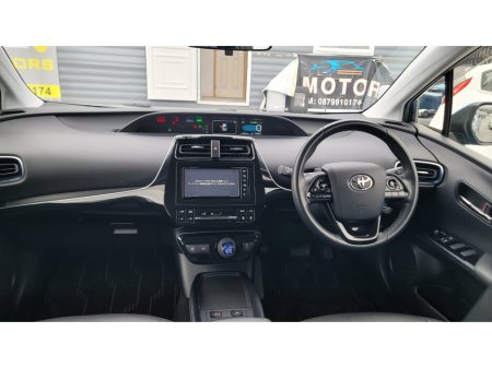 2021 Toyota Prius - thumbnail 9
