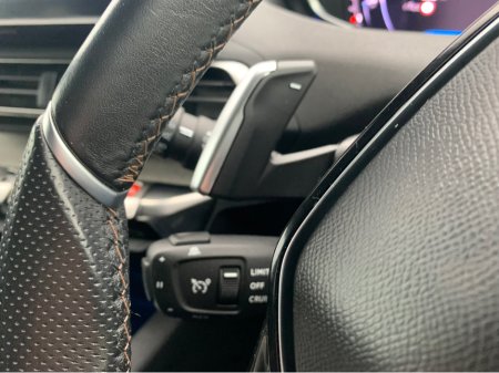 2023 Peugeot 3008 - thumbnail 18