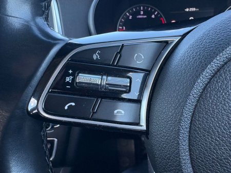 2019 Kia Optima - thumbnail 8