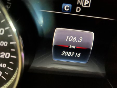 2018 Mercedes-Benz E Class 220 D AVANTGARDE 5DR AUTO €19,950 thumbnail