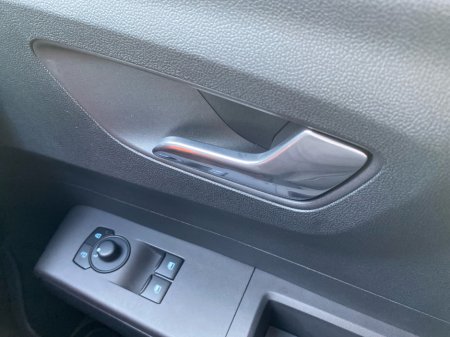 2026 Ford Courier 1.5 TDCI Trend €19,950 thumbnail