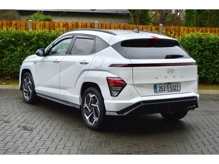 2025 Hyundai Kona 1.0 T-GDI N Line €35,995 thumbnail