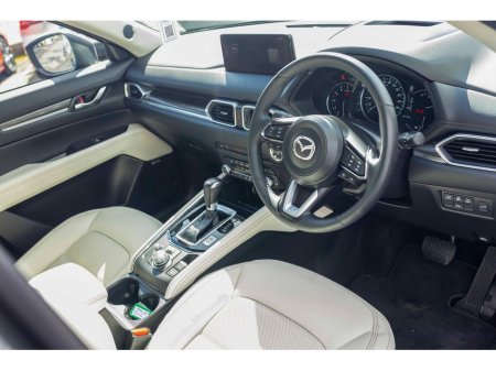 2025 Mazda CX-5 - thumbnail 10