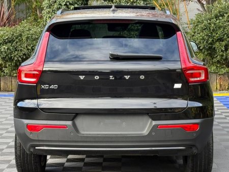 2022 Volvo XC40 - thumbnail 20